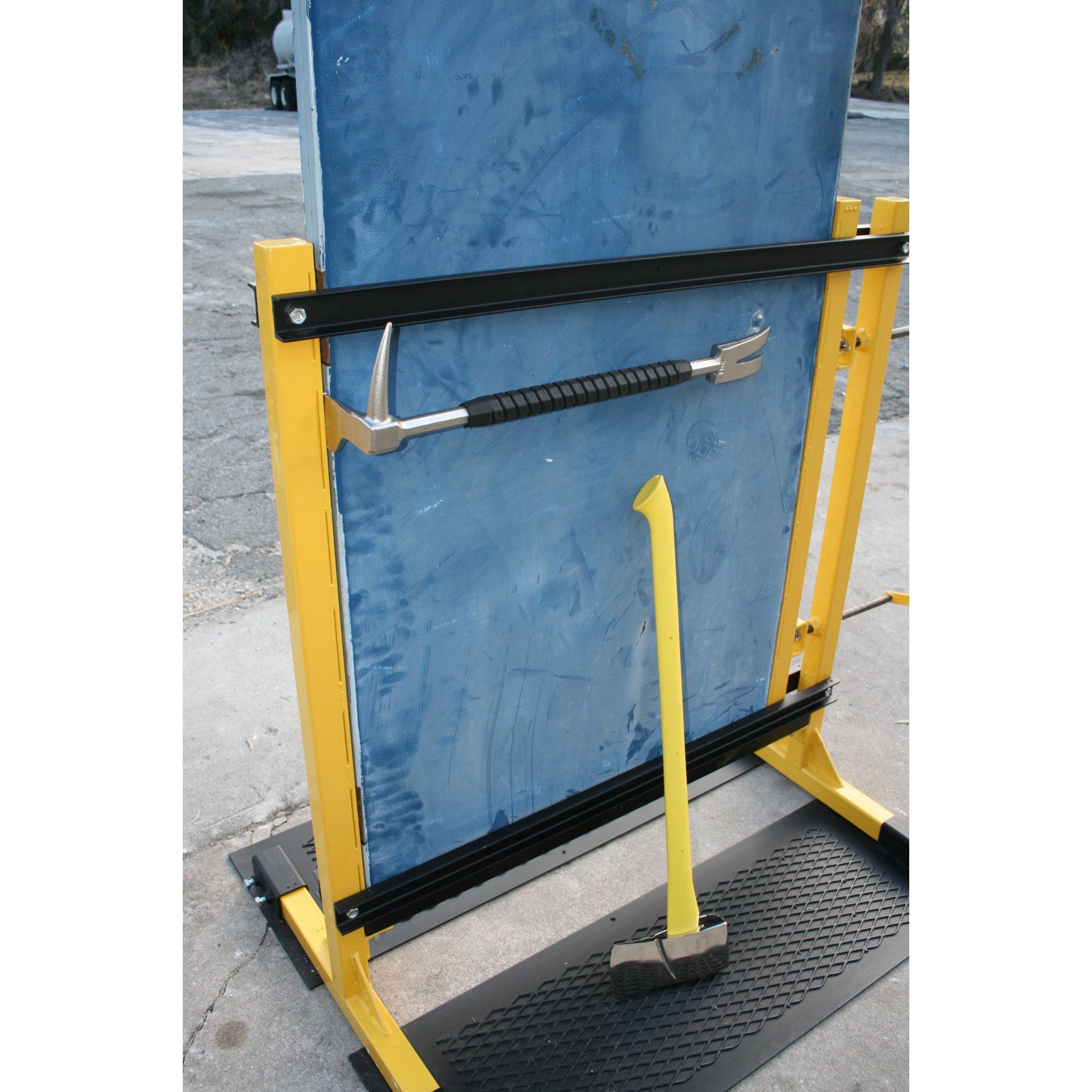 East Coast Rescue Solutions Door Crushing Prop